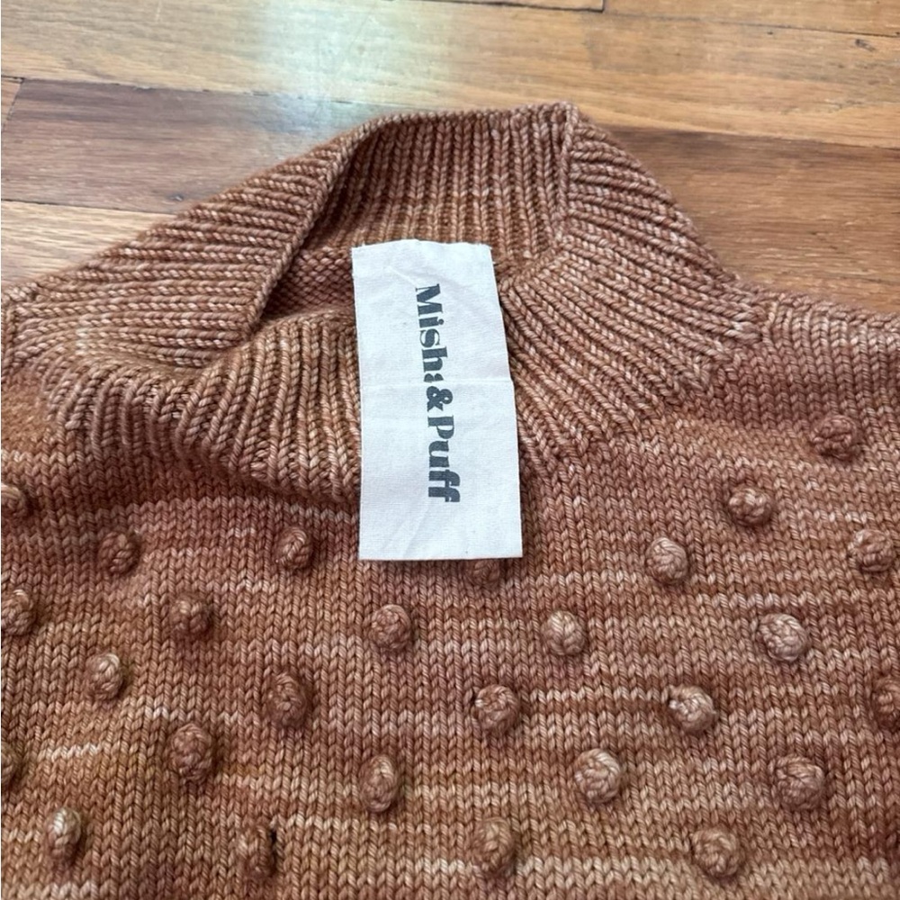 SOLD 🌹2018 rose gold popcorn pullover